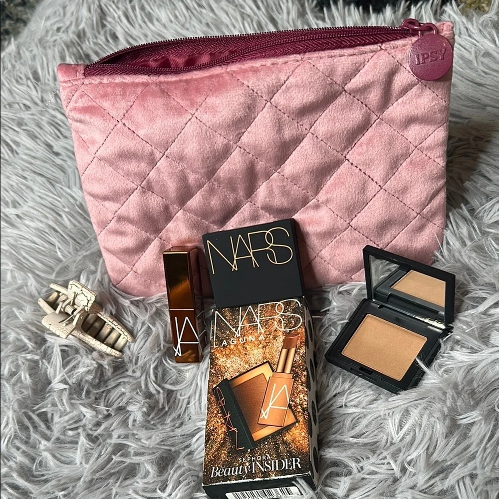 NARS Beauty Bundle & Ipsy Bag Pink Quilted NARS Bronzer x2 & Lip Balm Laguna SET